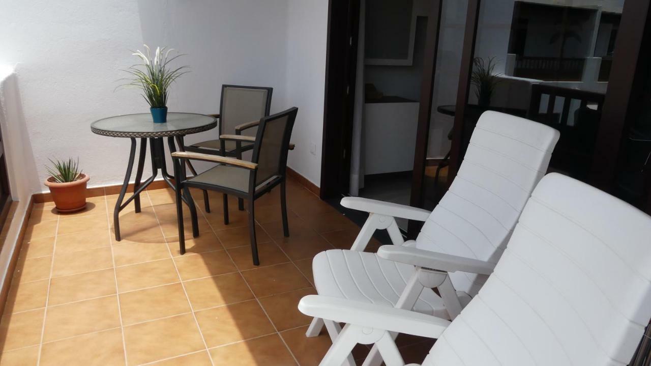 Beachside Jablillo Y Cucharas Costa Teguise Kültér fotó